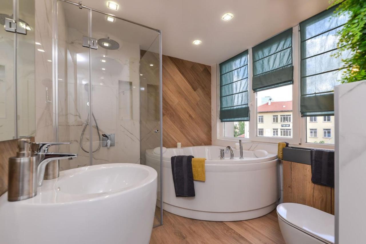 Urban Eden - Lux & Style, 2-Bedroom, 2-Bathroom 소피아 외부 사진