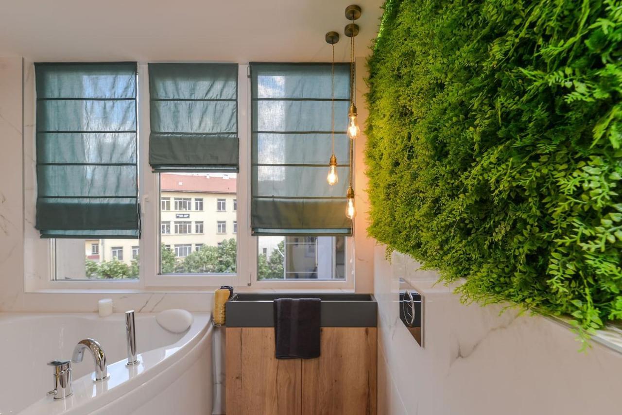 Urban Eden - Lux & Style, 2-Bedroom, 2-Bathroom 소피아 외부 사진